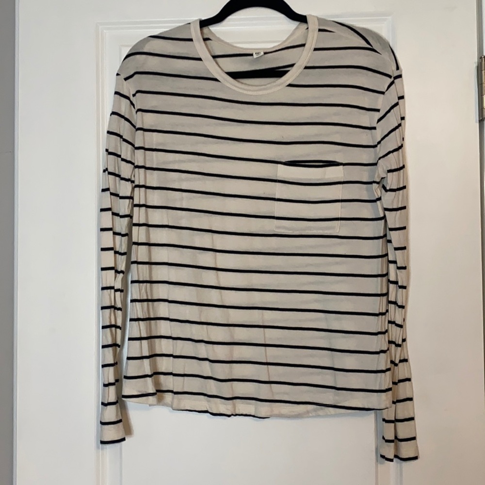 BP long sleeve pocket detail top